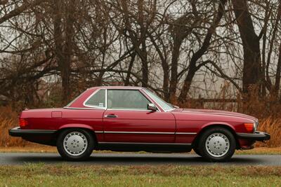 1989 Mercedes-Benz 560-Class 560 SL   - Photo 8 - Rockville, MD 20850