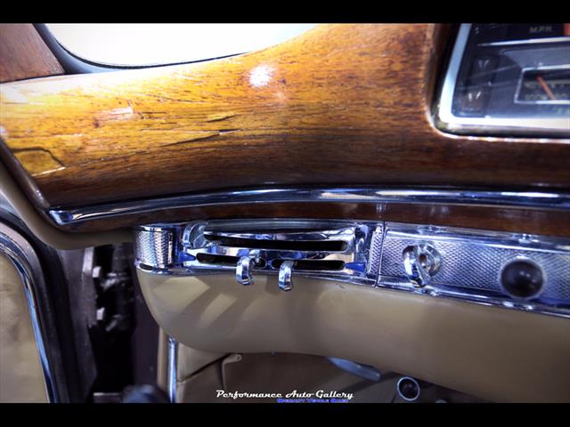 1957 Mercedes-Benz 220s Cabrio   - Photo 23 - Rockville, MD 20850