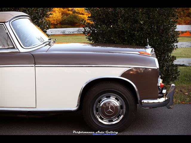 1957 Mercedes-Benz 220s Cabrio   - Photo 15 - Rockville, MD 20850