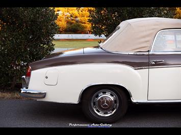 1957 Mercedes-Benz 220s Cabrio   - Photo 16 - Rockville, MD 20850