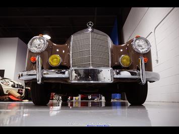 1957 Mercedes-Benz 220s Cabrio   - Photo 43 - Rockville, MD 20850