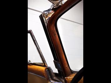 1957 Mercedes-Benz 220s Cabrio   - Photo 31 - Rockville, MD 20850