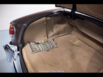 1957 Mercedes-Benz 220s Cabrio   - Photo 37 - Rockville, MD 20850