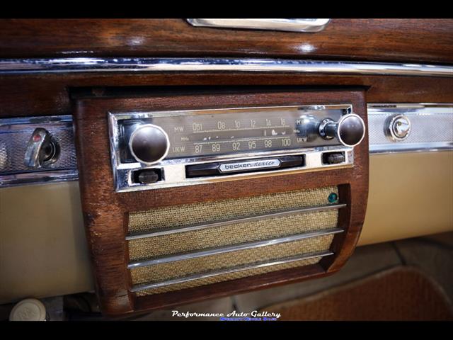 1957 Mercedes-Benz 220s Cabrio   - Photo 26 - Rockville, MD 20850