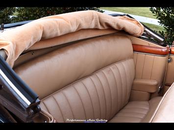 1957 Mercedes-Benz 220s Cabrio   - Photo 18 - Rockville, MD 20850