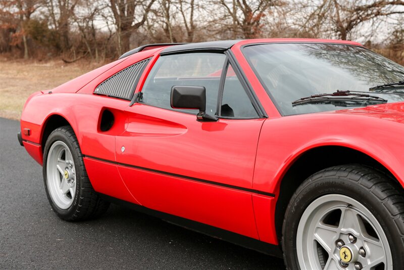 1985 Ferrari 308 GTS Quattrovalvole   - Photo 21 - Rockville, MD 20850