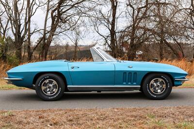 1966 Chevrolet Corvette Convertible 327 4-Speed   - Photo 6 - Rockville, MD 20850