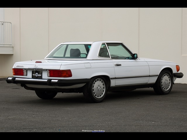 1988 Mercedes-Benz 560-Class 560 SL   - Photo 10 - Rockville, MD 20850