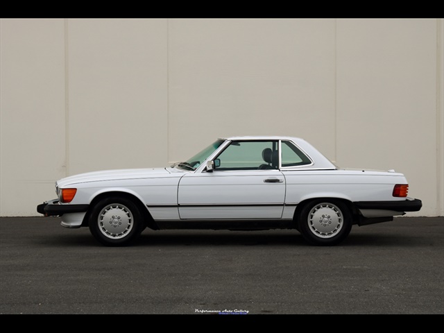 1988 Mercedes-Benz 560-Class 560 SL   - Photo 7 - Rockville, MD 20850