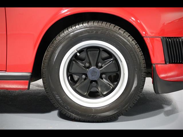 1987 Porsche 911 Carrera   - Photo 14 - Rockville, MD 20850