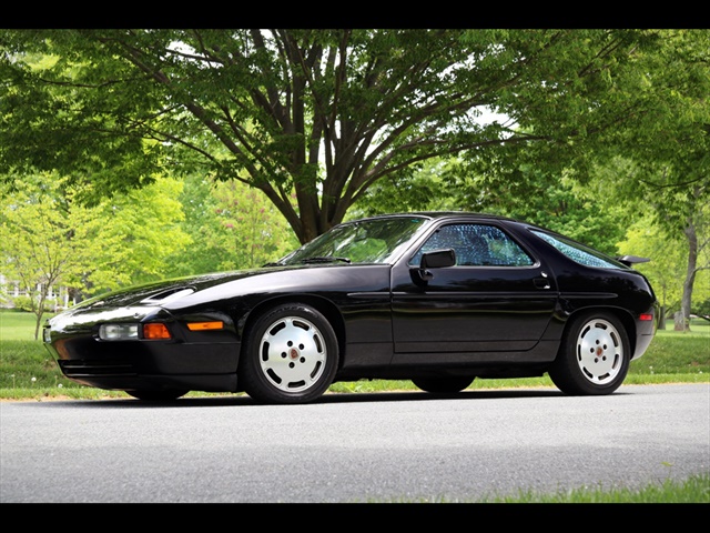 1987 Porsche 928 S4   - Photo 14 - Rockville, MD 20850