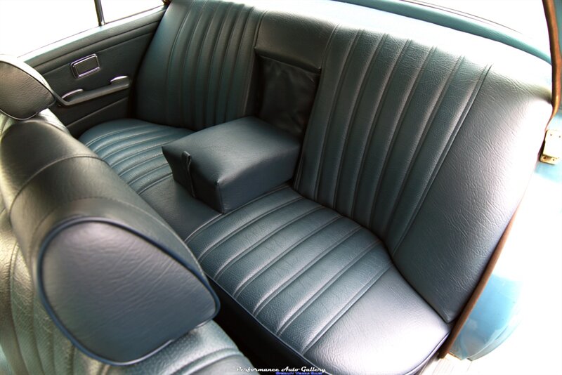 1971 Mercedes-Benz 280SE   - Photo 47 - Rockville, MD 20850