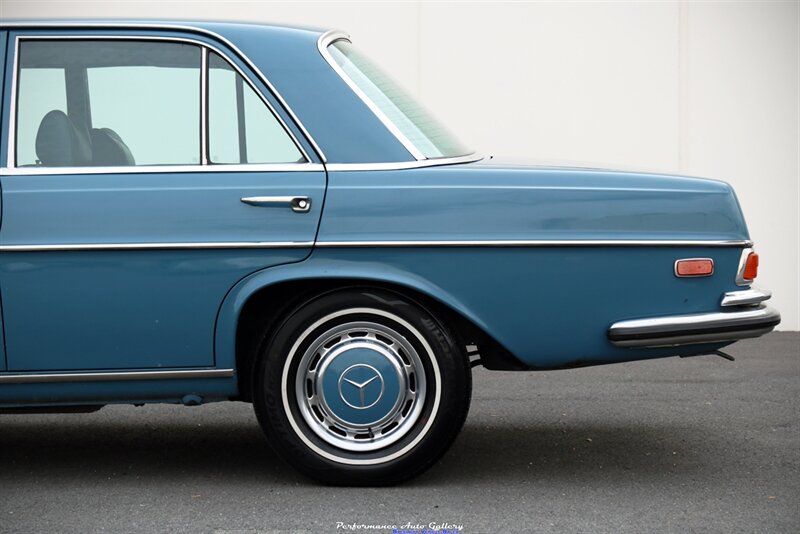 1971 Mercedes-Benz 280SE   - Photo 17 - Rockville, MD 20850