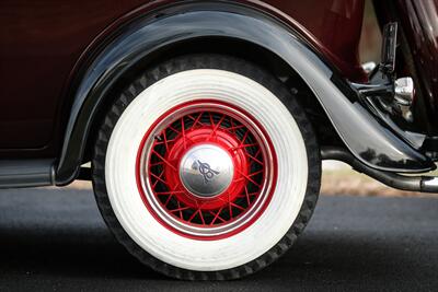 1934 Ford Tudor Sedan Fordor Deluxe V8   - Photo 55 - Rockville, MD 20850