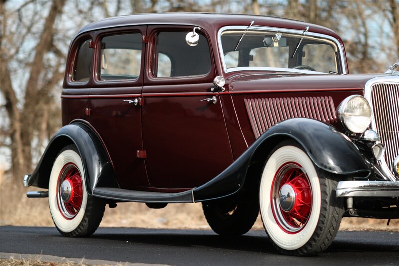 1934 Ford Tudor Sedan Fordor Deluxe V8   - Photo 23 - Rockville, MD 20850