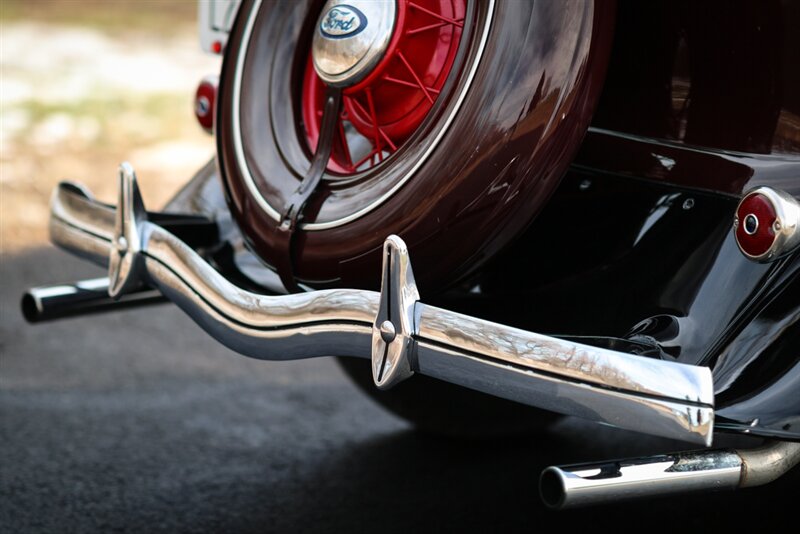 1934 Ford Tudor Sedan Fordor Deluxe V8   - Photo 47 - Rockville, MD 20850