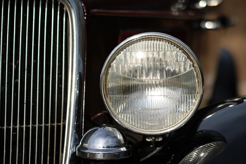 1934 Ford Tudor Sedan Fordor Deluxe V8   - Photo 31 - Rockville, MD 20850