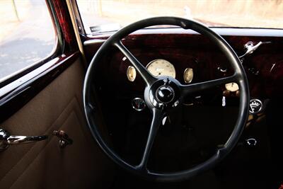 1934 Ford Tudor Sedan Fordor Deluxe V8   - Photo 87 - Rockville, MD 20850