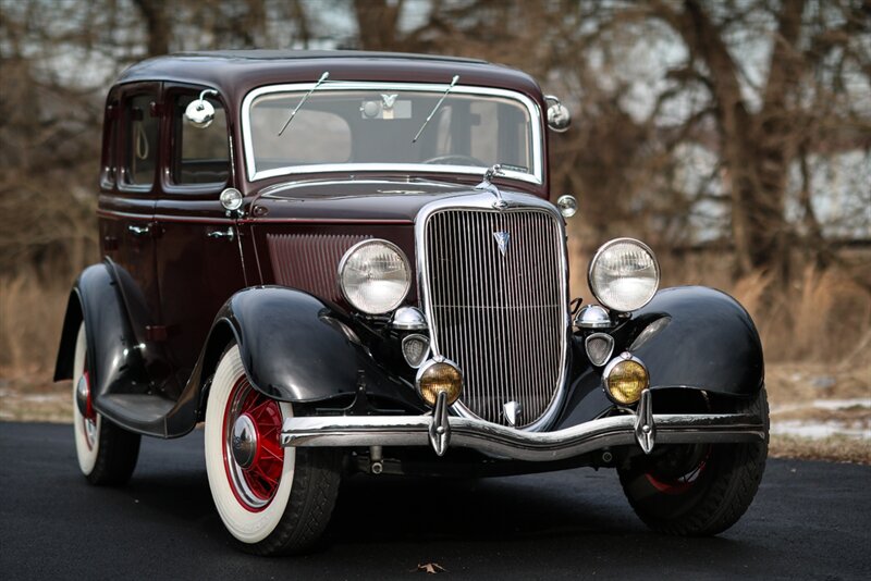 1934 Ford Tudor Sedan Fordor Deluxe V8   - Photo 4 - Rockville, MD 20850