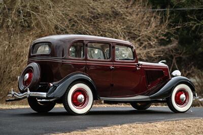 1934 Ford Tudor Sedan Fordor Deluxe V8   - Photo 2 - Rockville, MD 20850