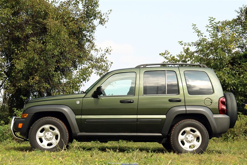 2007 Jeep Liberty Sport Sport 4dr SUV   - Photo 21 - Rockville, MD 20850