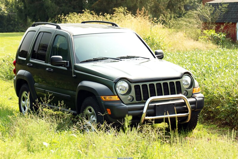 2007 Jeep Liberty Sport Sport 4dr SUV   - Photo 13 - Rockville, MD 20850