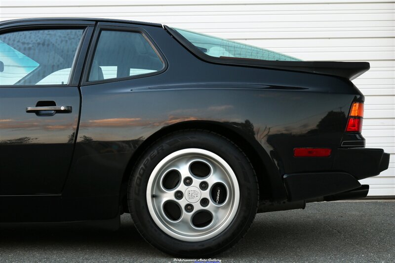 1988 Porsche 944 Turbo   - Photo 16 - Rockville, MD 20850