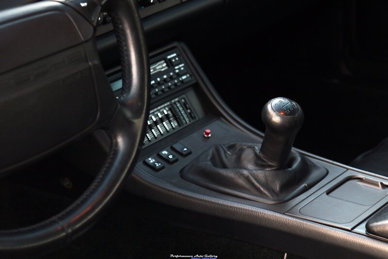 1988 Porsche 944 Turbo   - Photo 62 - Rockville, MD 20850