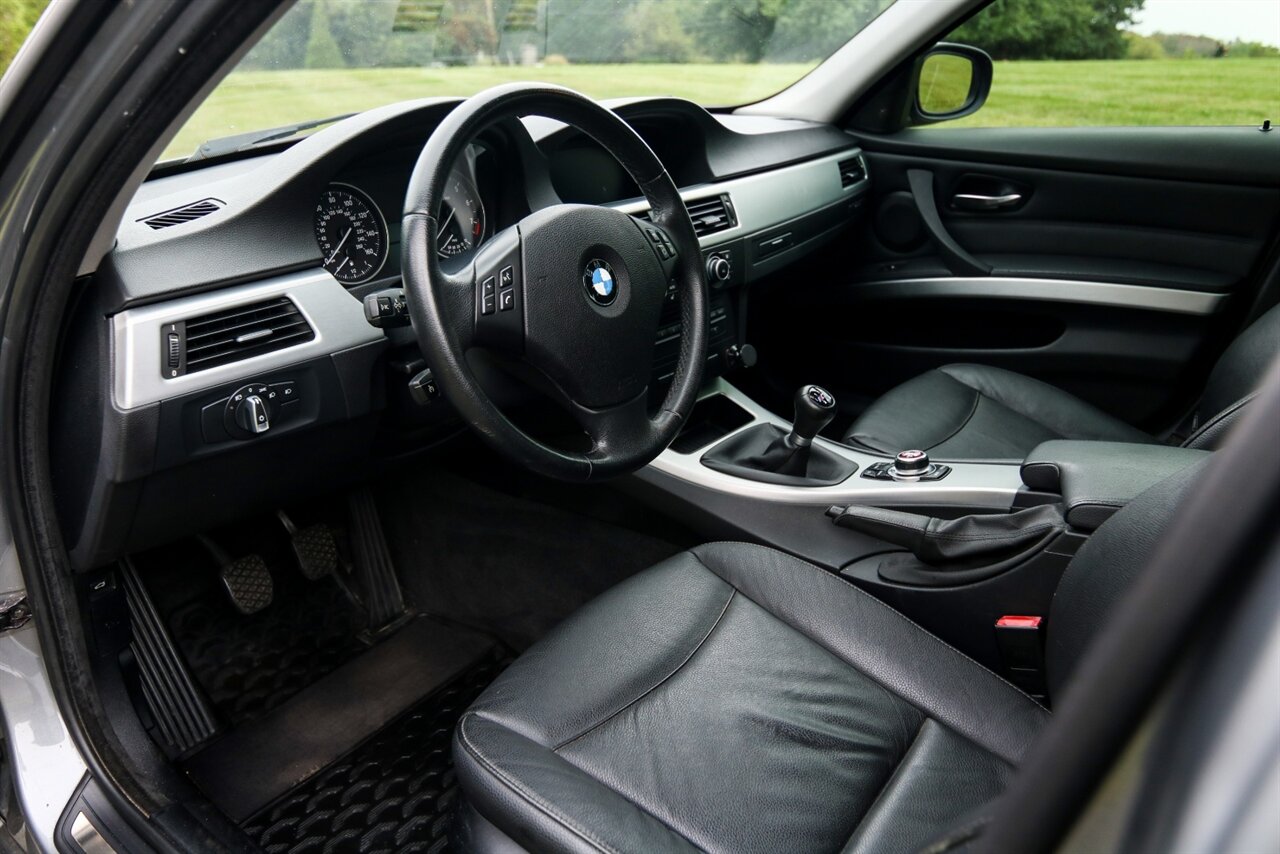 2010 Bmw 328i xDrive photo 46