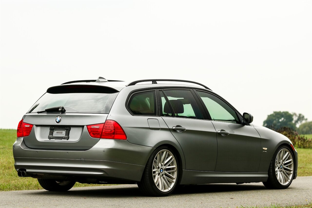 2010 Bmw 328i xDrive photo 4