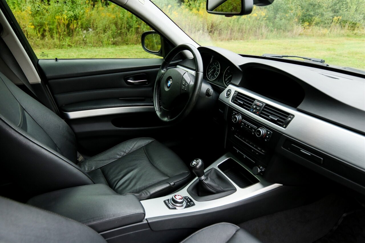 2010 Bmw 328i xDrive photo 45