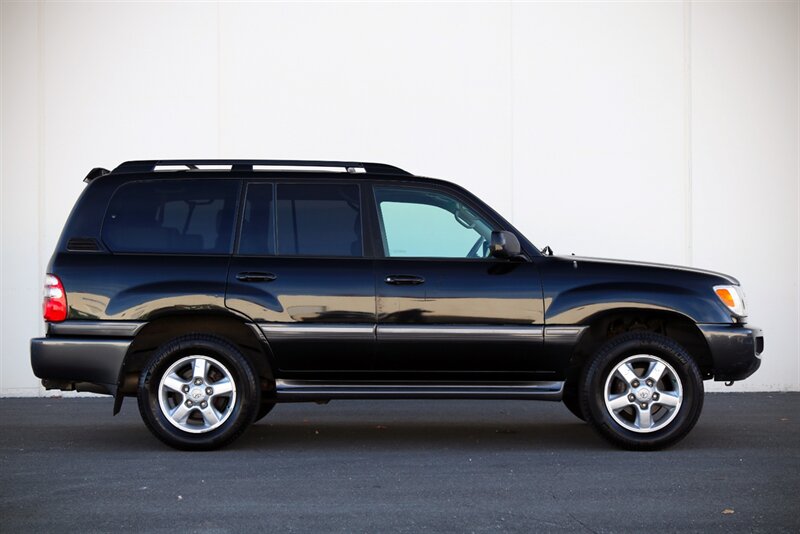 2004 Toyota Land Cruiser   - Photo 30 - Rockville, MD 20850