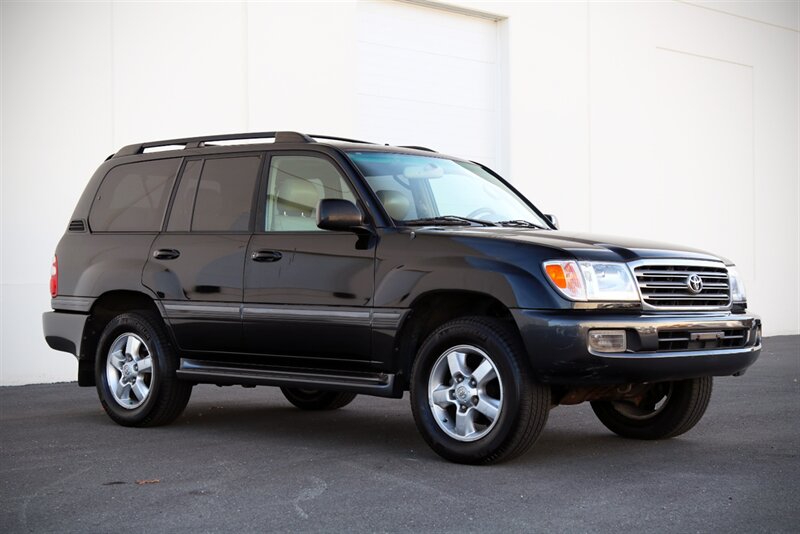 2004 Toyota Land Cruiser   - Photo 17 - Rockville, MD 20850