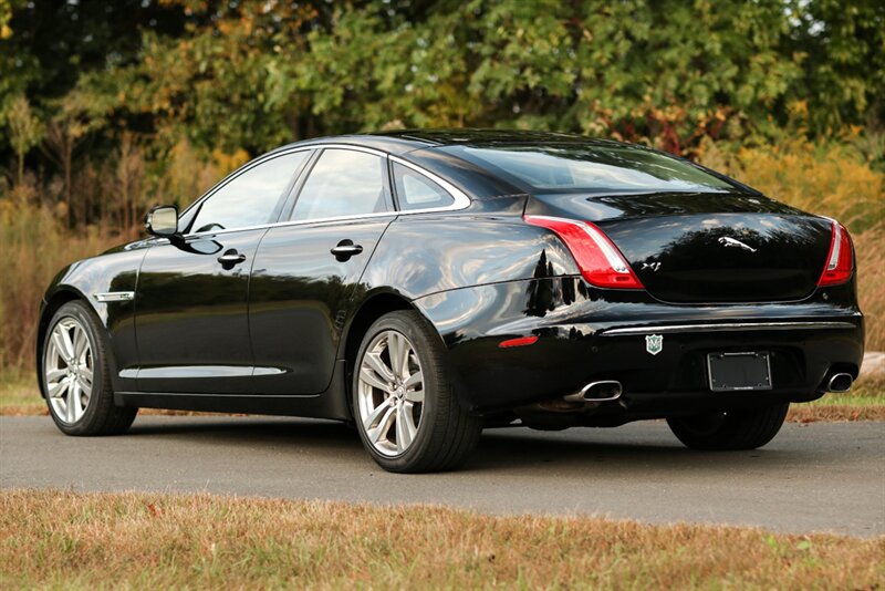 2011 Jaguar XJ   - Photo 3 - Rockville, MD 20850