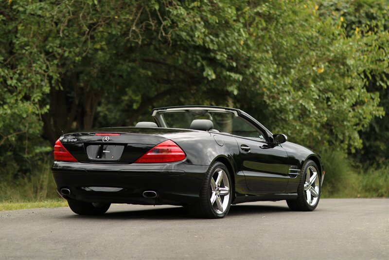 2005 Mercedes-Benz SL 500   - Photo 22 - Rockville, MD 20850