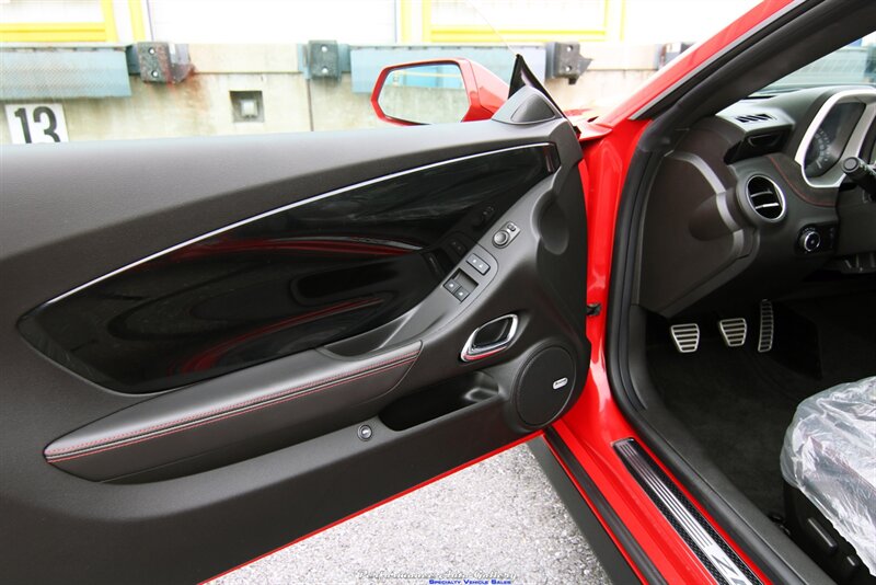 2012 Chevrolet Camaro ZL1   - Photo 65 - Rockville, MD 20850