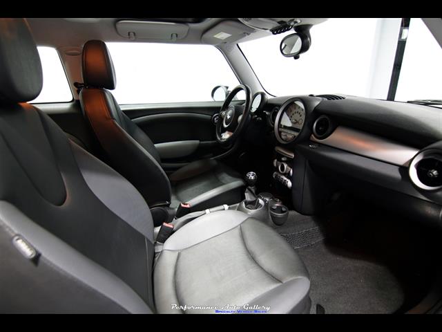 2009 MINI Cooper Clubman   - Photo 16 - Rockville, MD 20850