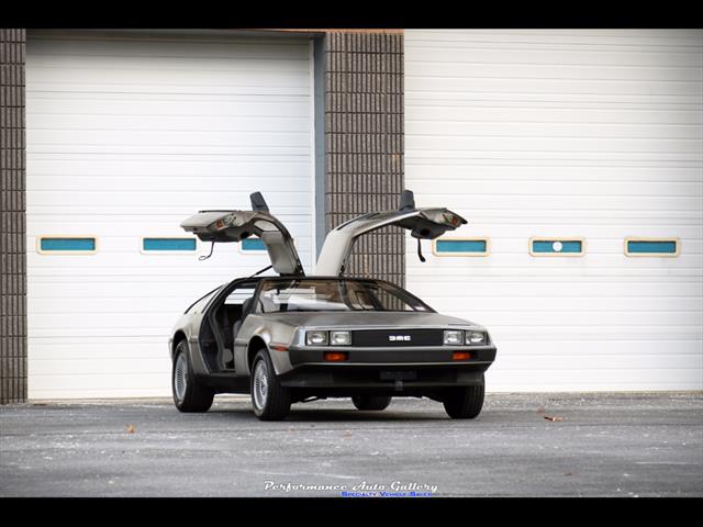 1983 DeLorean DMC-12   - Photo 5 - Rockville, MD 20850