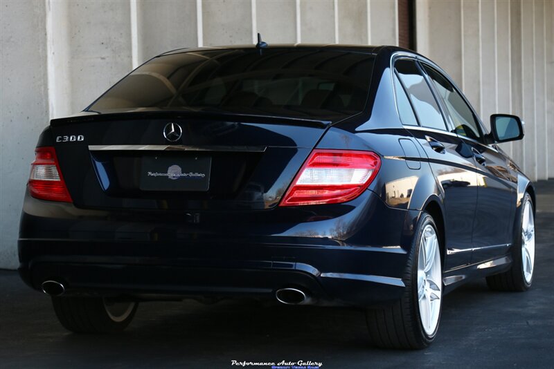 2008 Mercedes-Benz C 300 Sport  6-Speed Manual - Photo 18 - Rockville, MD 20850