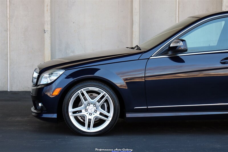 2008 Mercedes-Benz C 300 Sport  6-Speed Manual - Photo 21 - Rockville, MD 20850