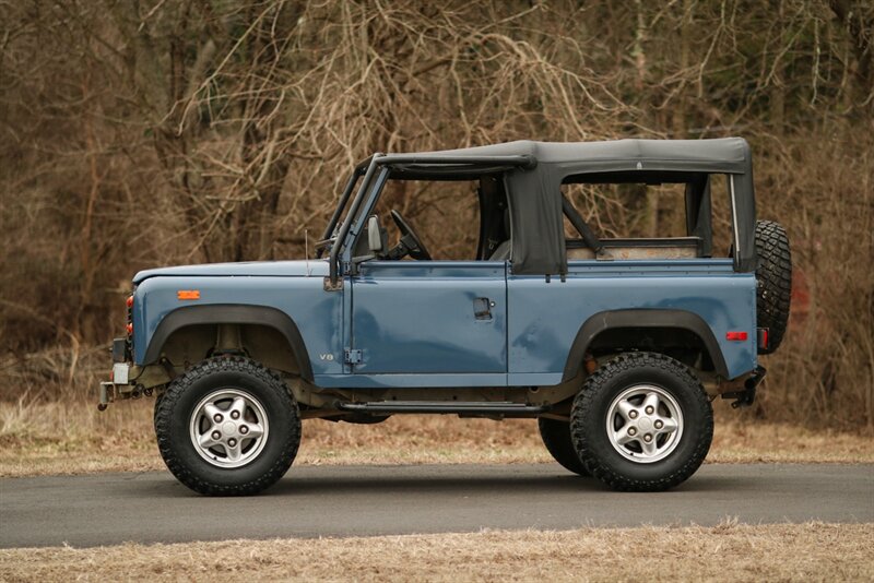 1994 Land Rover Defender 90 2dr 90  V8 NAS - Photo 11 - Rockville, MD 20850