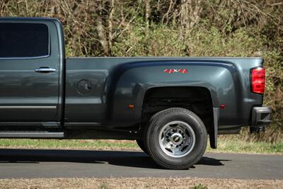 2019 Chevrolet Silverado 3500 LTZ  Dually 4WD - Photo 24 - Rockville, MD 20850