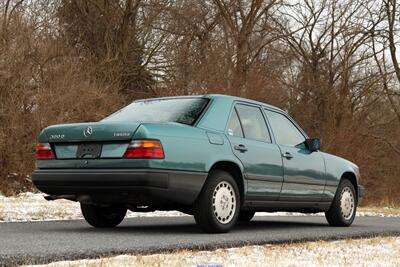 1987 Mercedes-Benz 300 D  Turbo - Photo 24 - Rockville, MD 20850