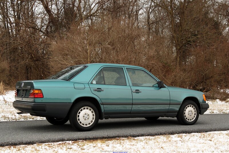 1987 Mercedes-Benz 300 D  Turbo - Photo 23 - Rockville, MD 20850