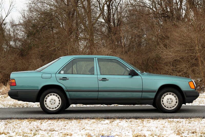 1987 Mercedes-Benz 300 D  Turbo - Photo 22 - Rockville, MD 20850