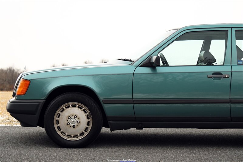 1987 Mercedes-Benz 300 D  Turbo - Photo 30 - Rockville, MD 20850