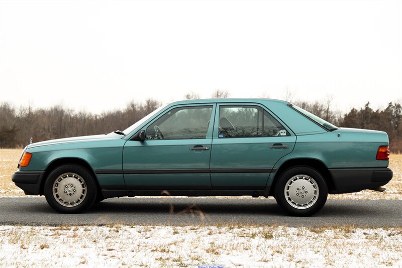 1987 Mercedes-Benz 300 D  Turbo - Photo 28 - Rockville, MD 20850