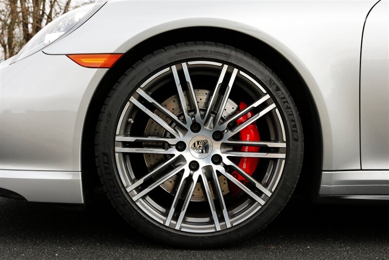 2015 Porsche 911 Turbo   - Photo 52 - Rockville, MD 20850