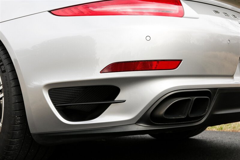 2015 Porsche 911 Turbo   - Photo 48 - Rockville, MD 20850