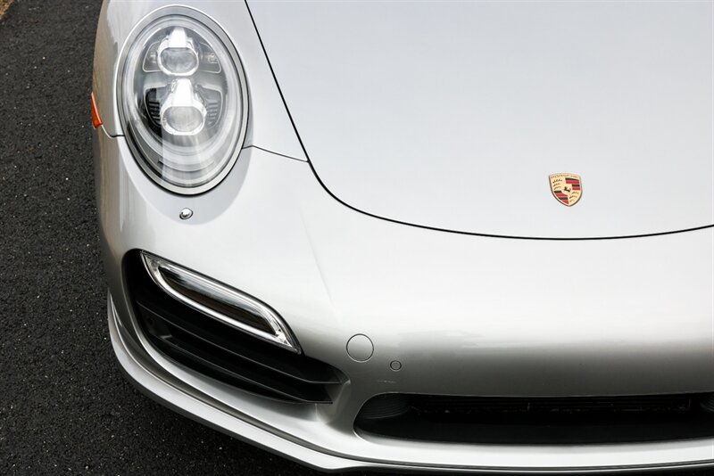 2015 Porsche 911 Turbo   - Photo 30 - Rockville, MD 20850